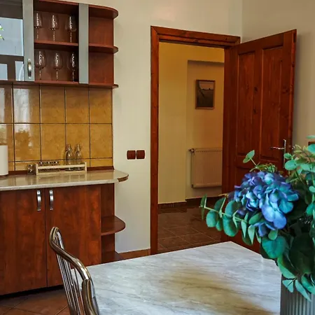Neuhausz Residenz Ultra-central Apartment *