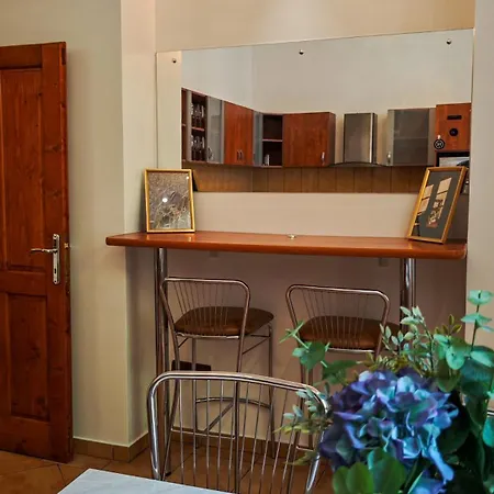 Neuhausz Residenz Ultra-central