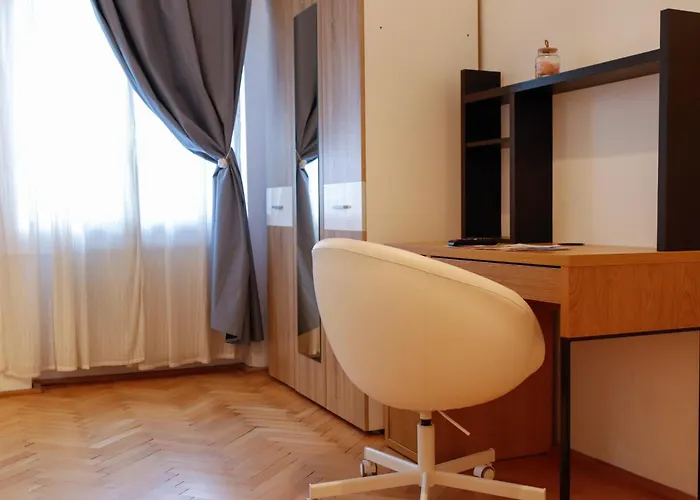 Neuhausz Residenz Ultra-central