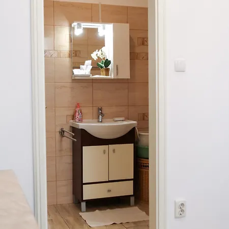 Neuhausz Residenz Ultra-central Daire *