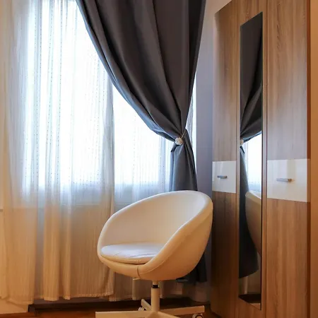 Neuhausz Residenz Ultra-central Daire